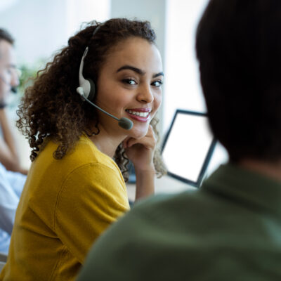 A Guide to AI for Customer Service Contact Centers